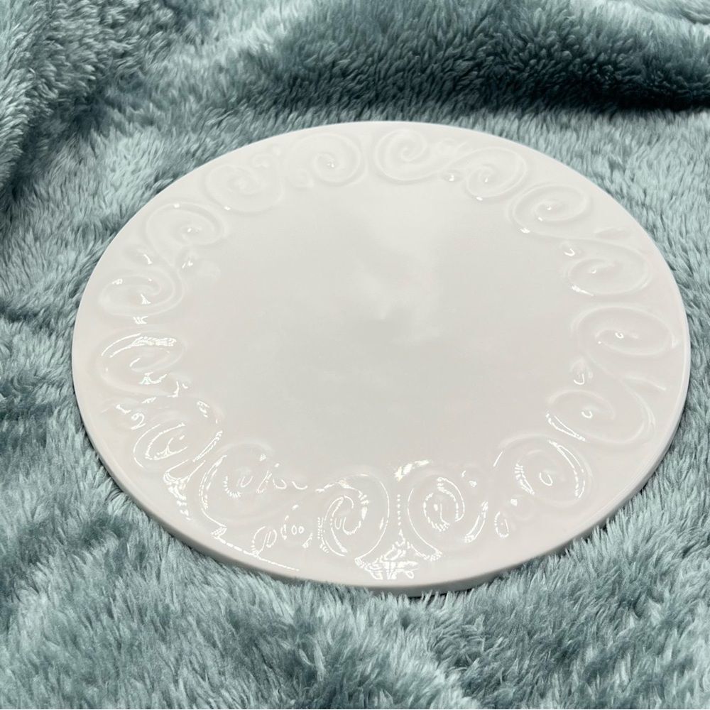 Gibson CLAREMONT‎ White Ceramic Trivet Round Circular Circle